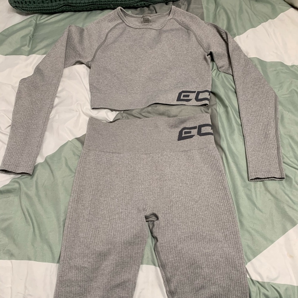 ECHT SET